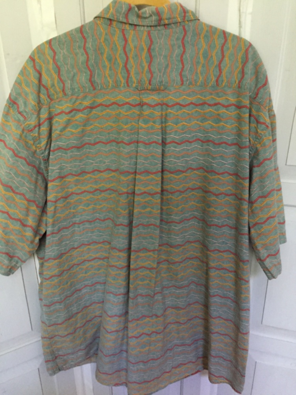 Orvis Multicolor Wave-Pattern Casual Button-Down Shirt - Picture 13 of 16